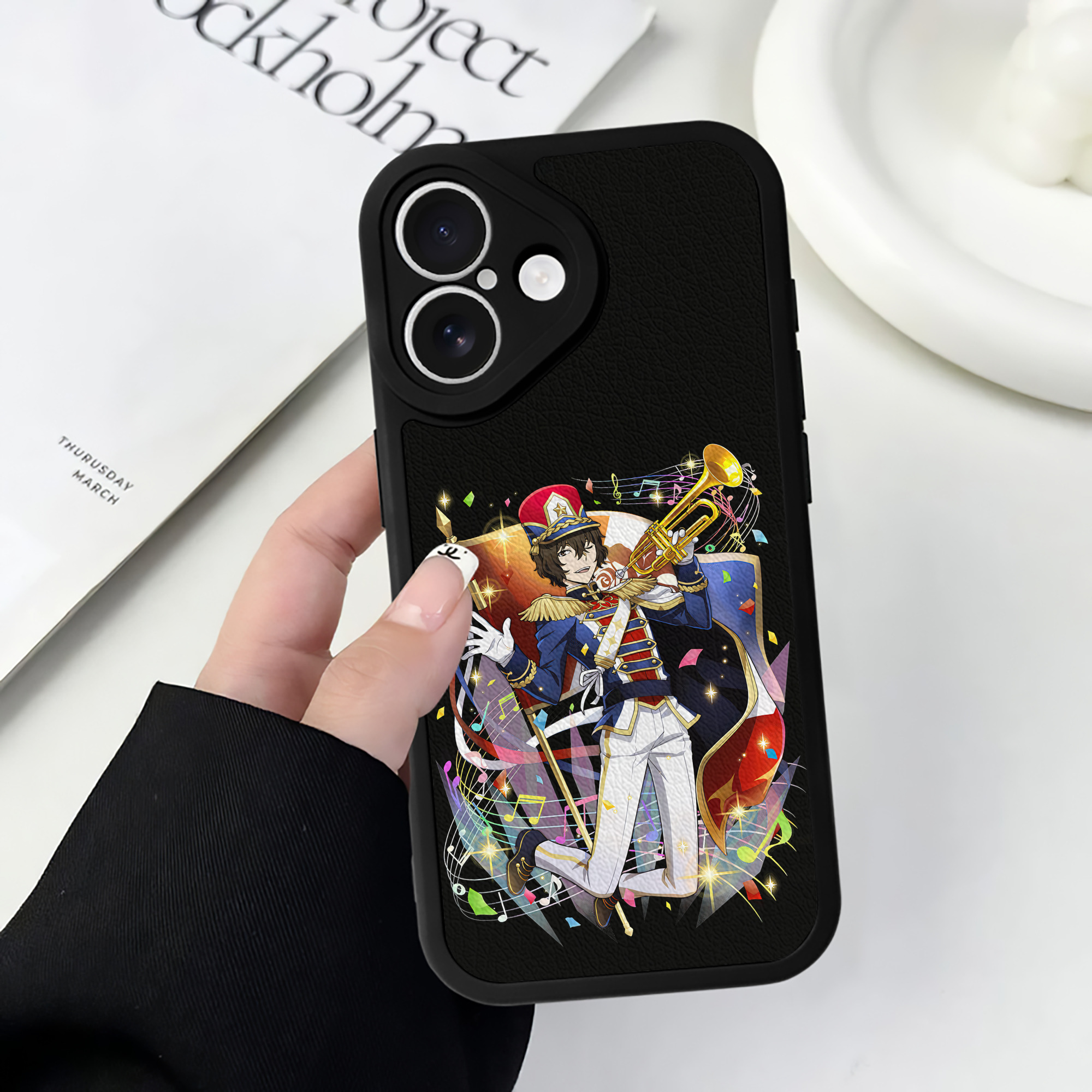 （画像用） 文豪ストレイドッグス Bungo Stray Dogs 【iPhone 16シリーズ対応】シリコンスマホケース（レザー調） 材質：シリコン